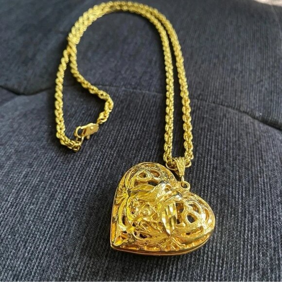 Puffy Heart Vintage 10k Gold Plated Chunky Necklace - Picture 1 of 15
